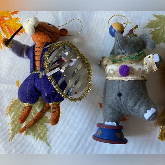 Lot of 4 Seasons of Cannon Falls Heart Felts Circus Animal Felt Ornaments - Picture 7 of 7